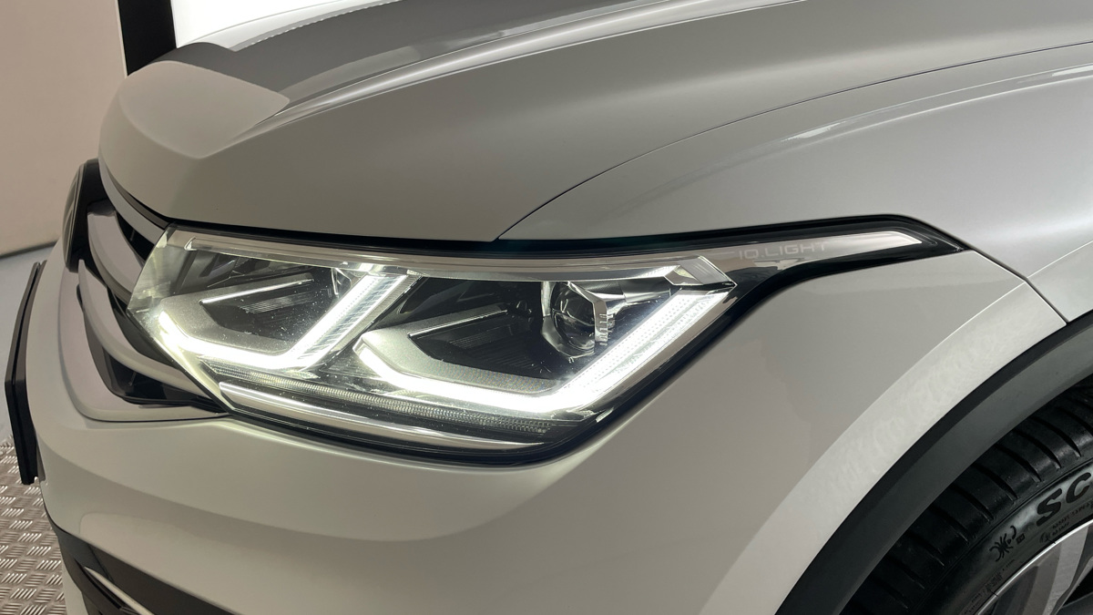 Volkswagen Tiguan Allspace - 18