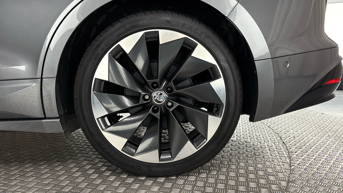 Škoda Enyaq iV - 19