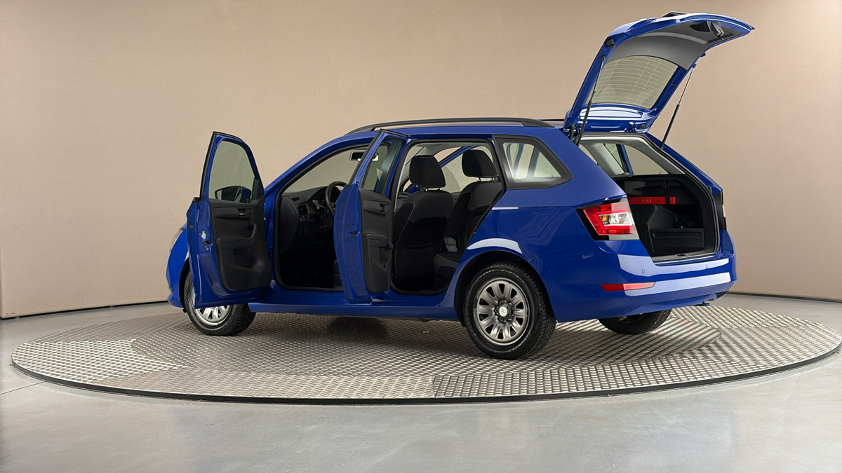 Škoda Fabia - 7