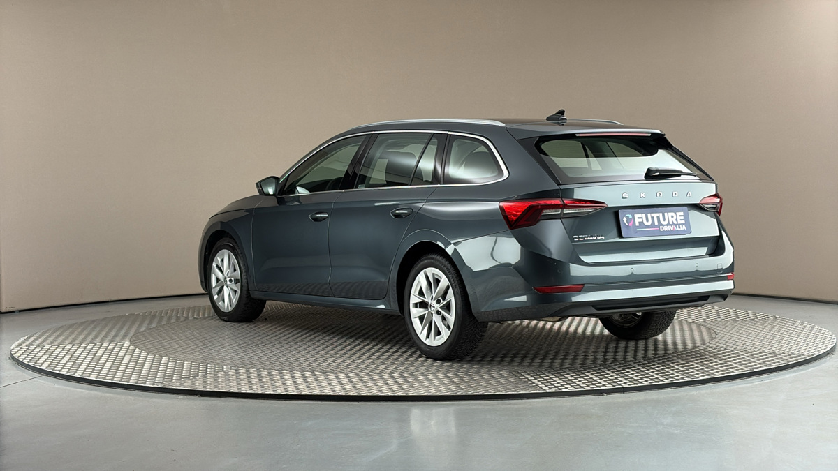 Škoda Octavia - 2
