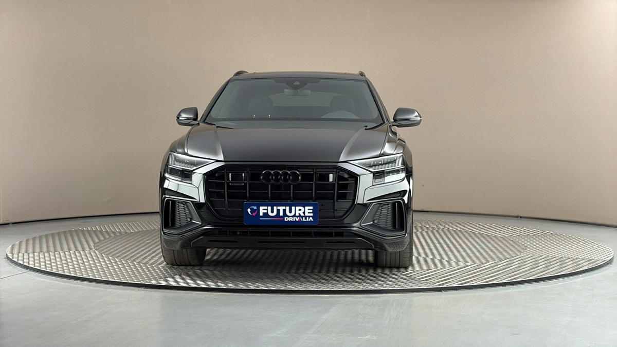 Audi Q8 - 3