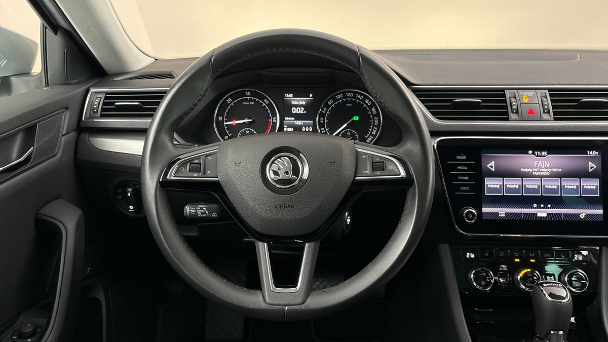 Škoda Superb - 9