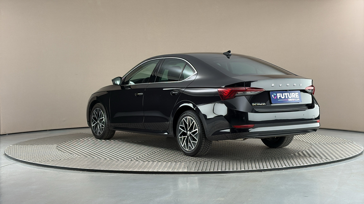 Škoda Octavia - 2