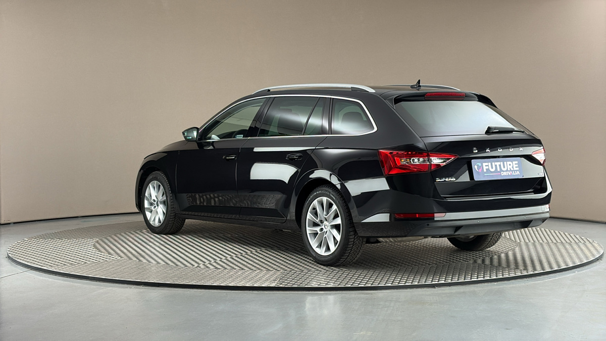 Škoda Superb - 2