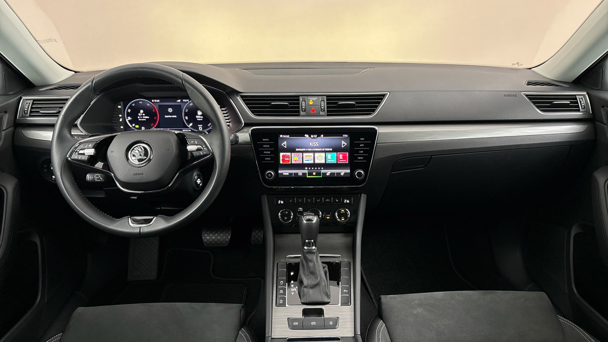 Škoda Superb - 8