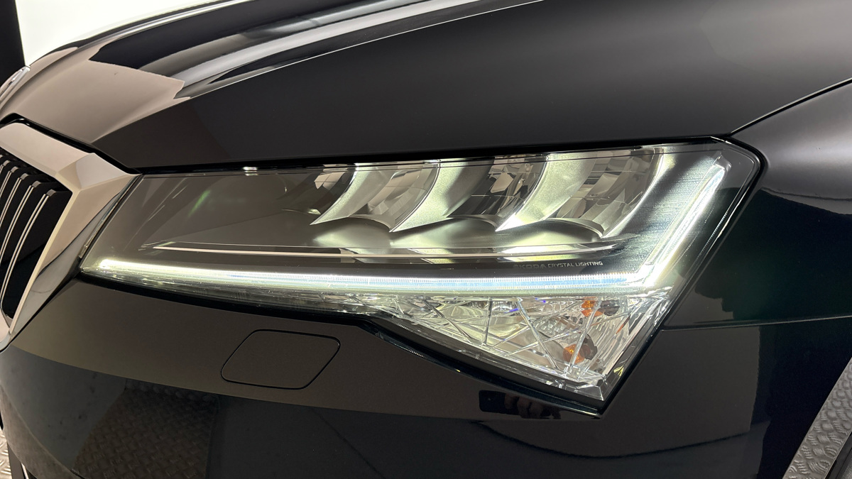 Škoda Superb - 18