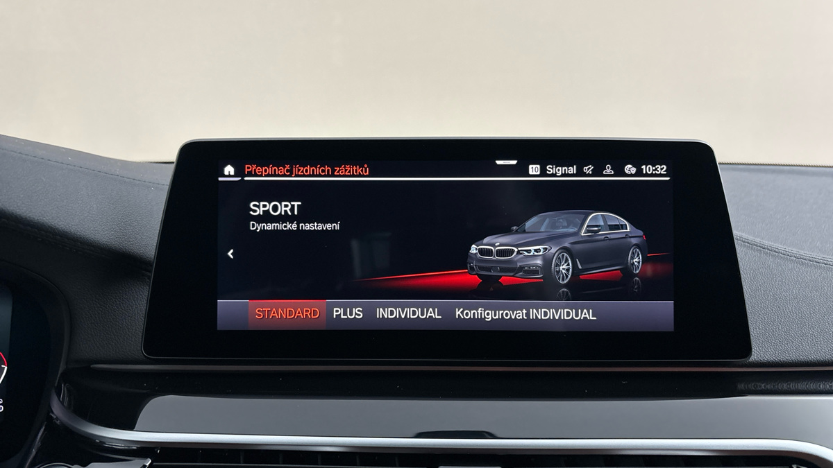 BMW Řada 5 - 32