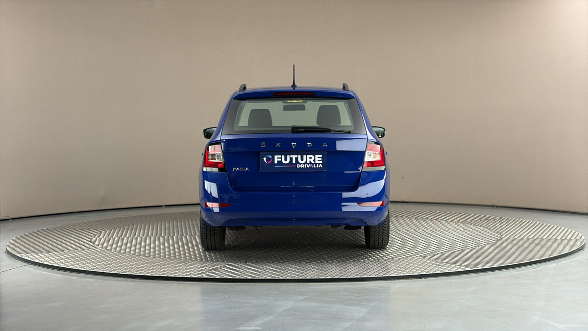Škoda Fabia - 5