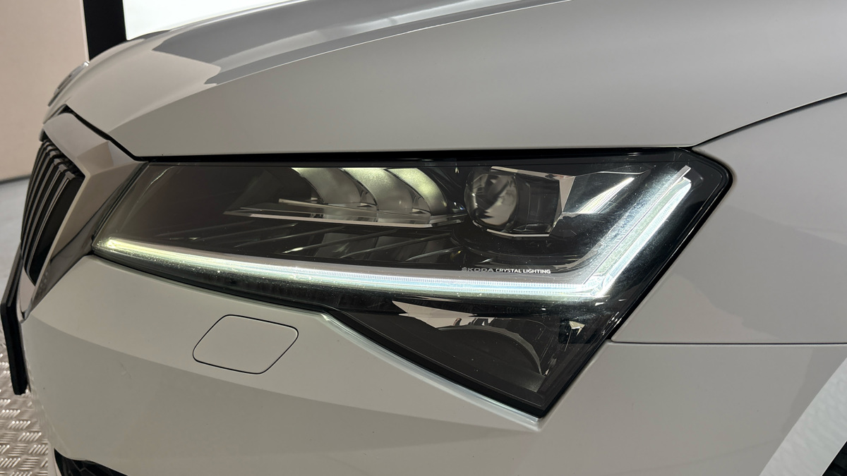 Škoda Superb - 18