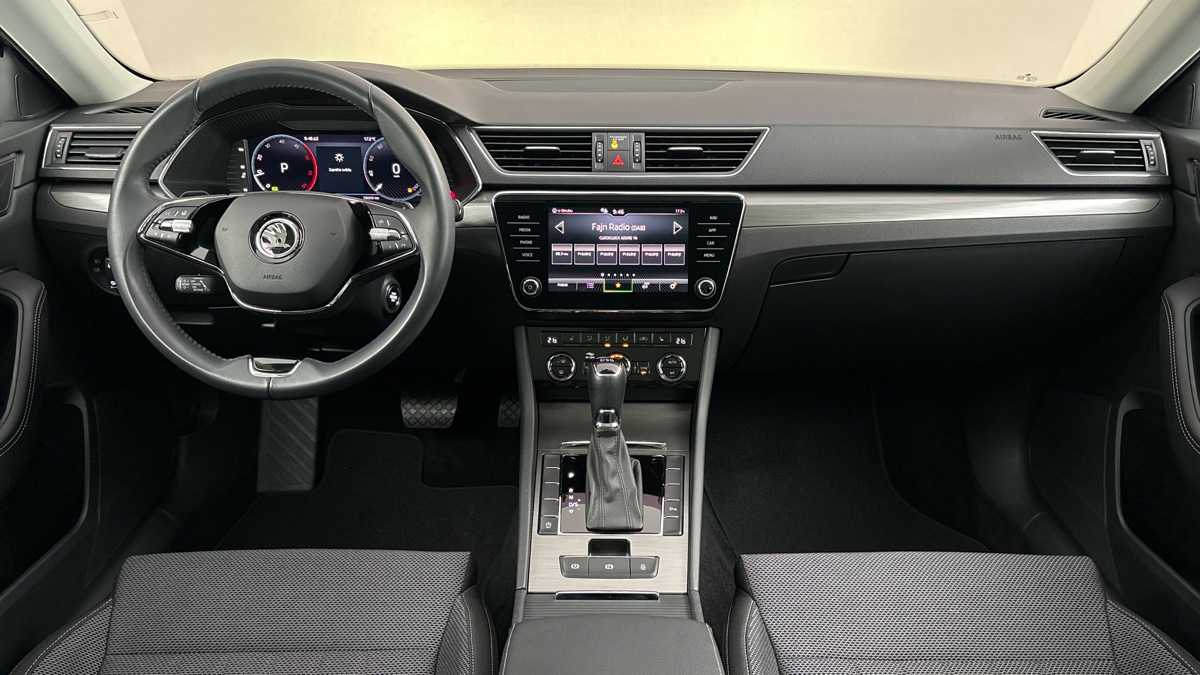 Škoda Superb - 8