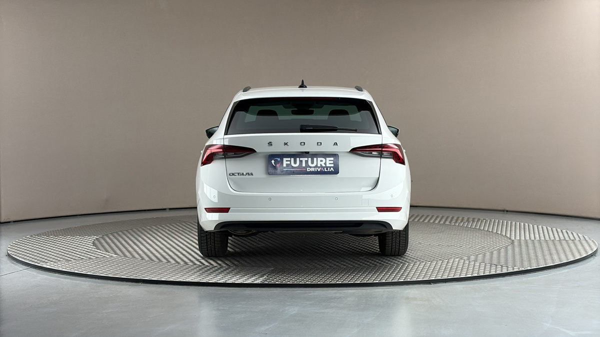 Škoda Octavia - 5