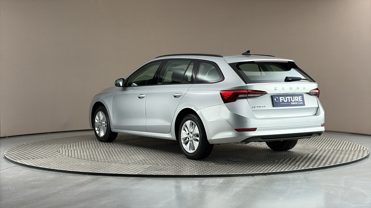 Škoda Octavia - 2