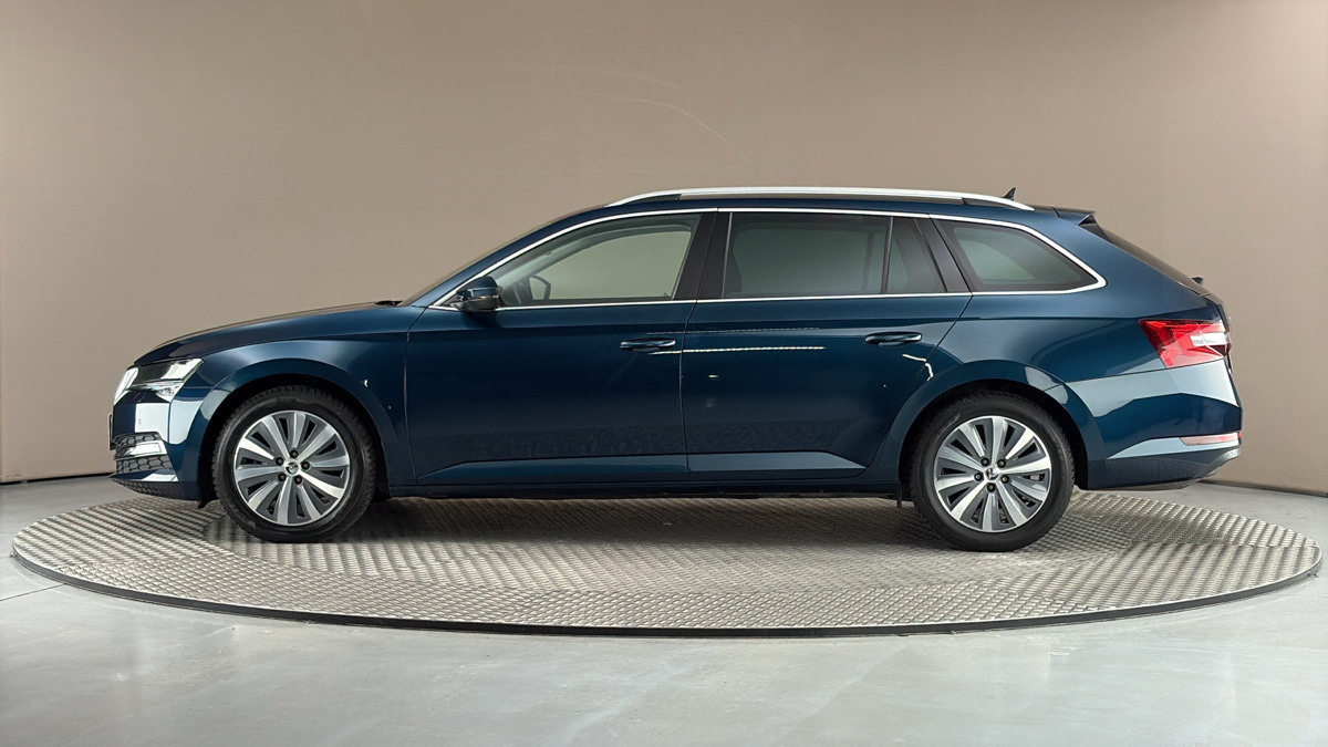 Škoda Superb - 4