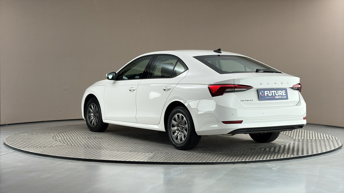Škoda Octavia - 2