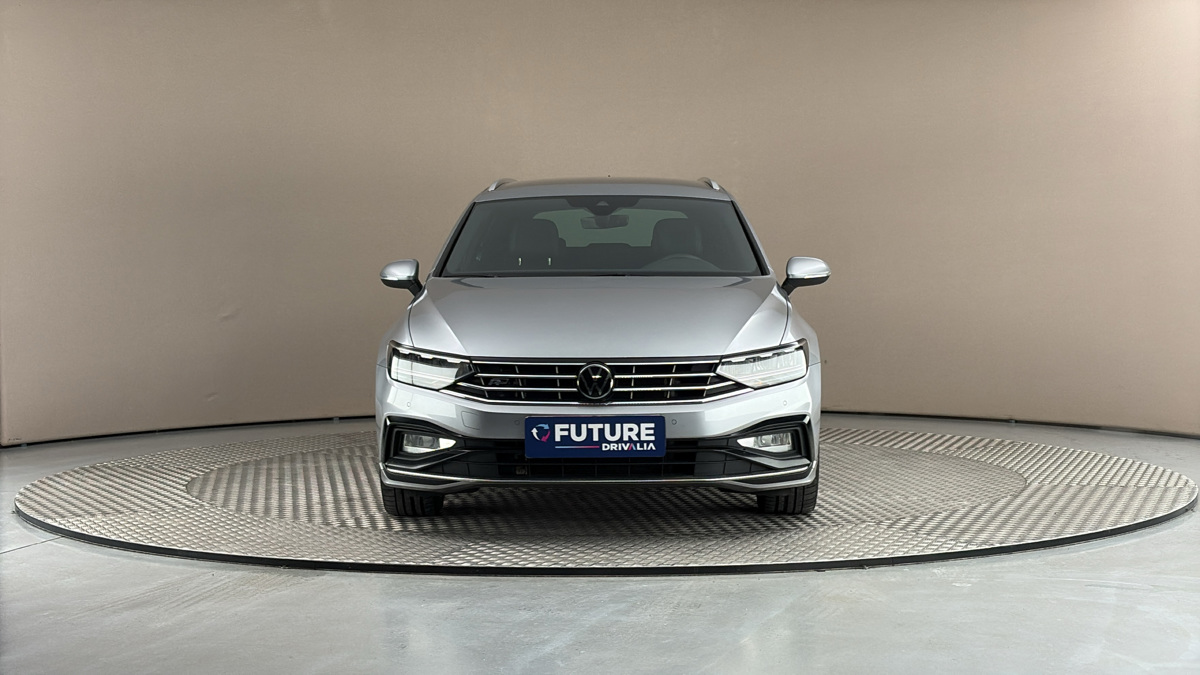 Volkswagen Passat - 3