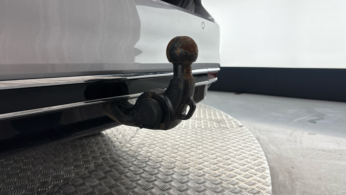 Volkswagen Passat - 30