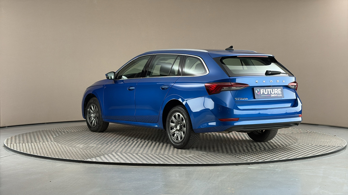 Škoda Octavia - 2