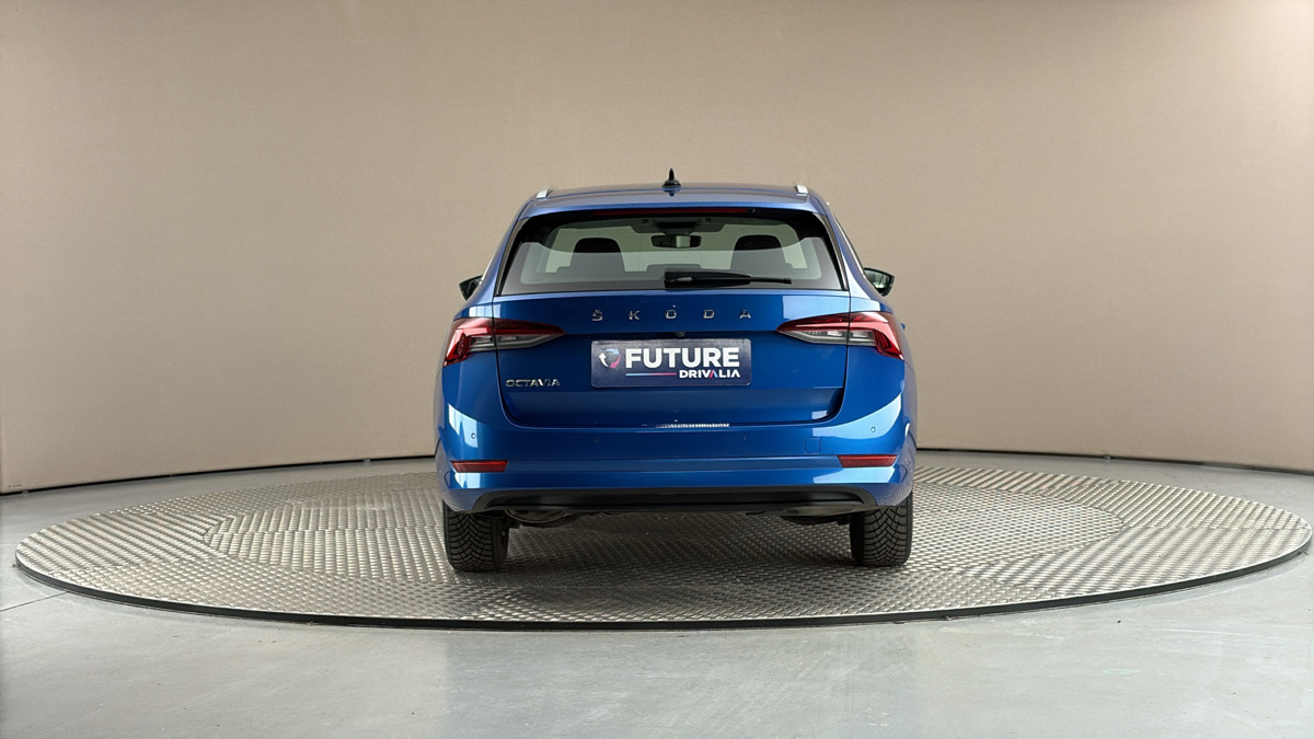 Škoda Octavia - 5