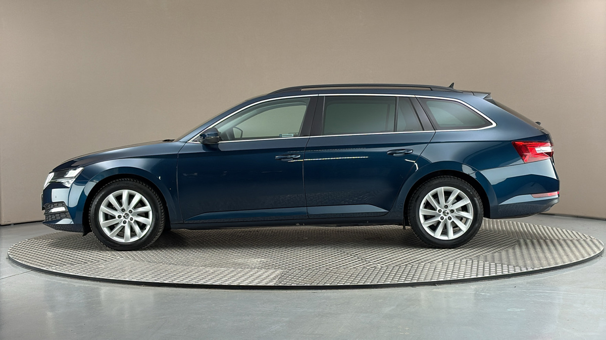 Škoda Superb - 4