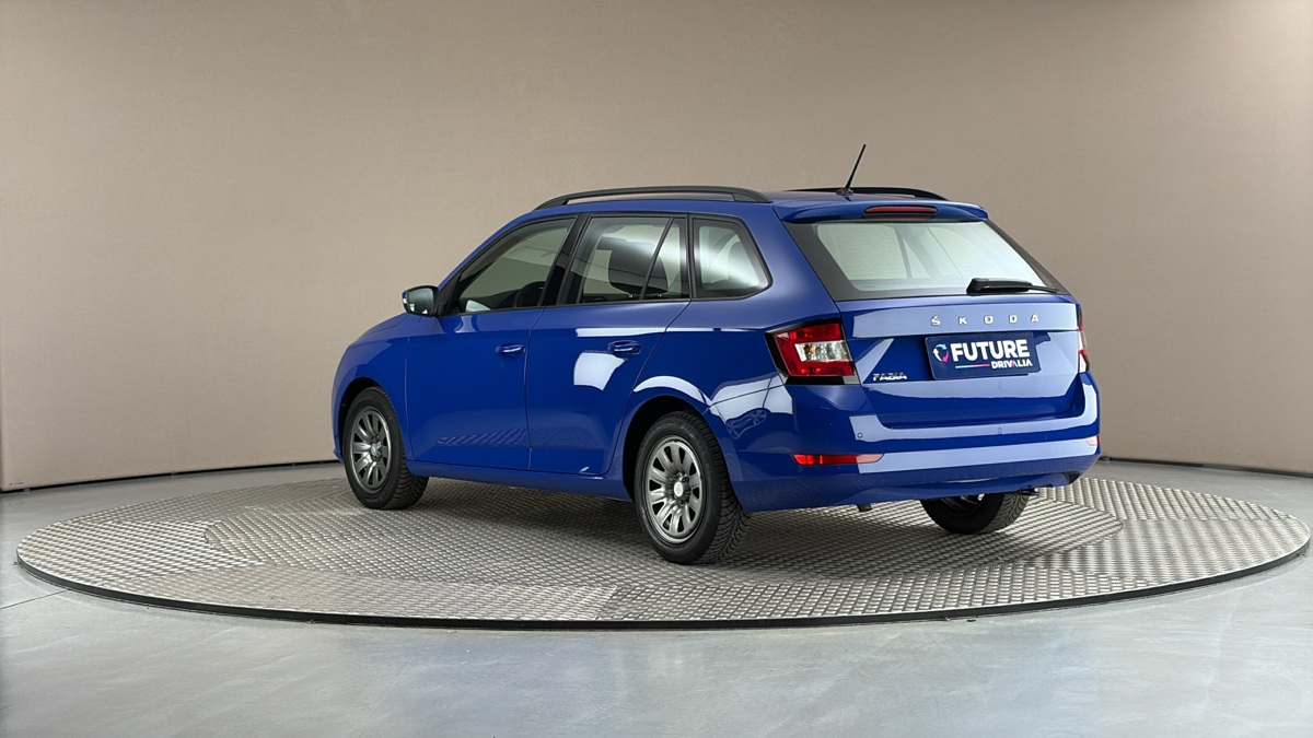 Škoda Fabia - 2