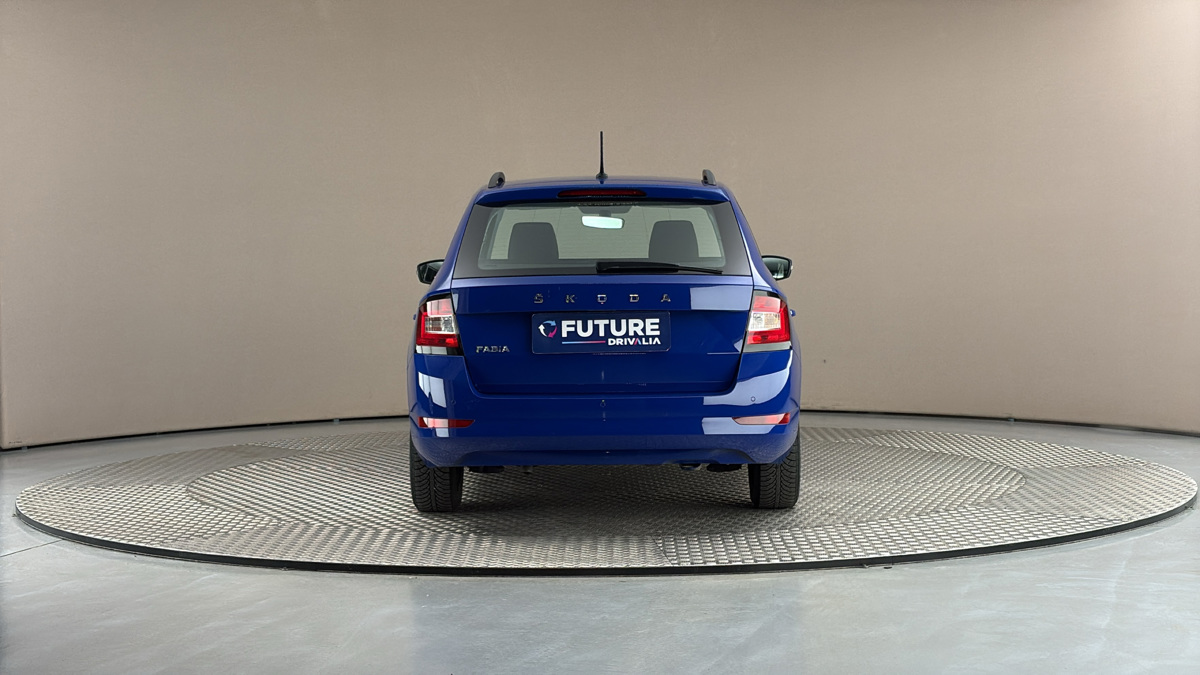 Škoda Fabia - 5