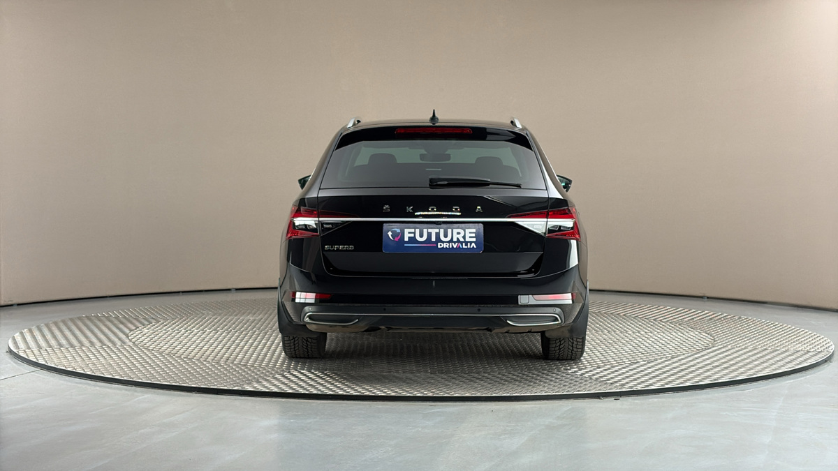 Škoda Superb - 5
