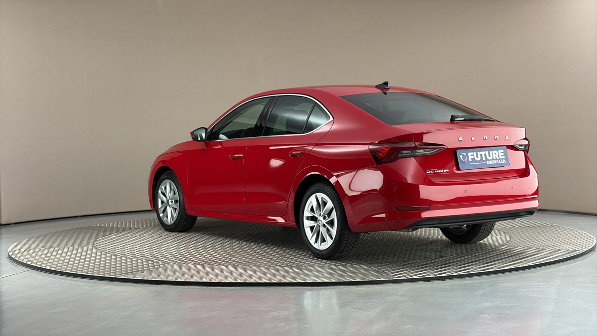 Škoda Octavia - 2