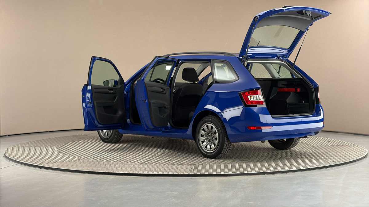 Škoda Fabia - 7