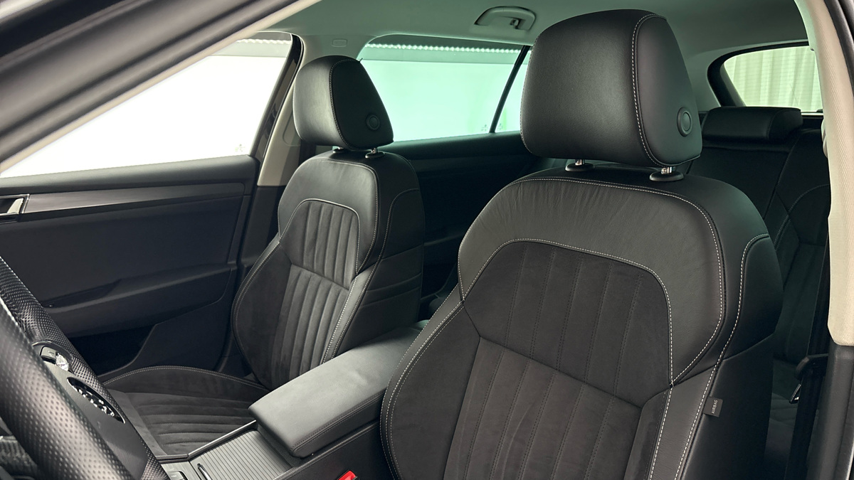 Škoda Superb - 15