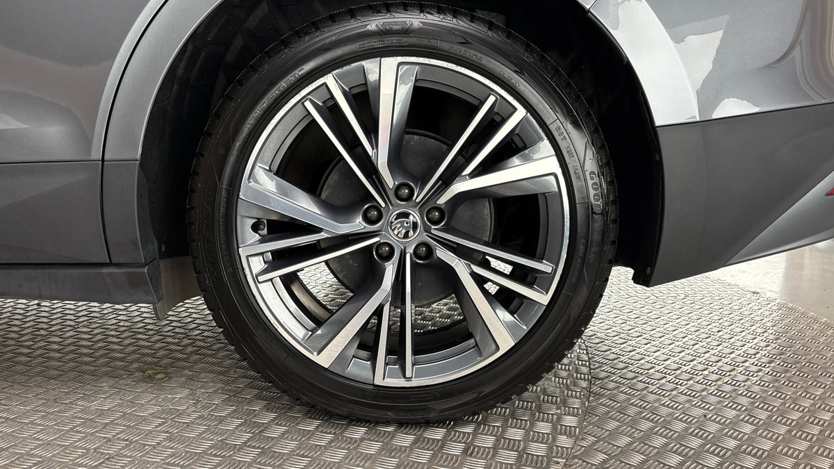 Škoda Enyaq iV - 19