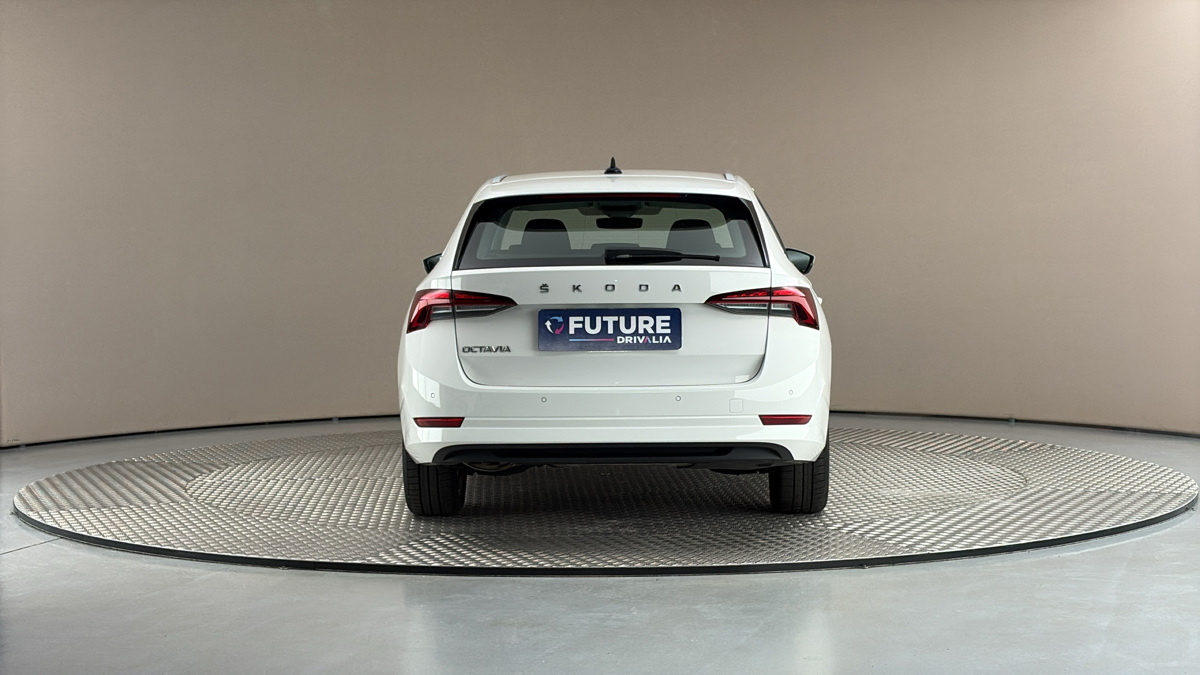 Škoda Octavia - 5