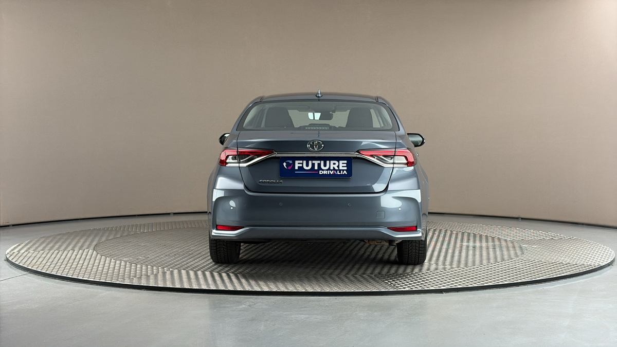 Toyota Corolla - 5