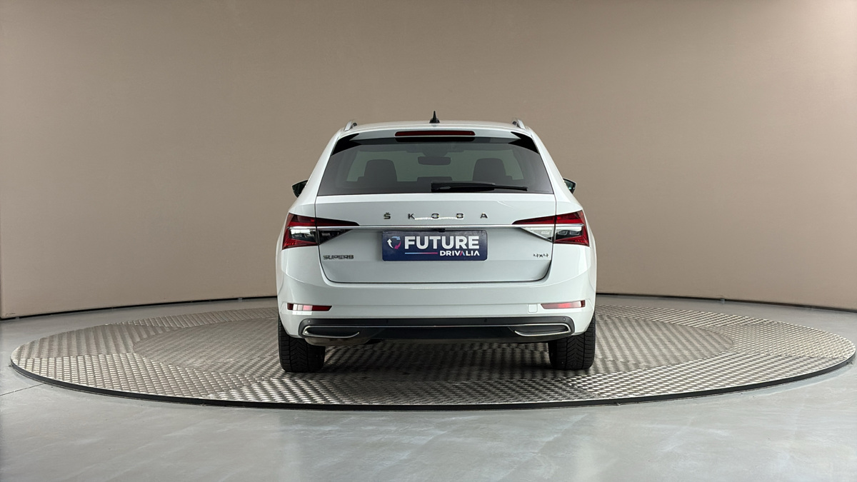 Škoda Superb - 5