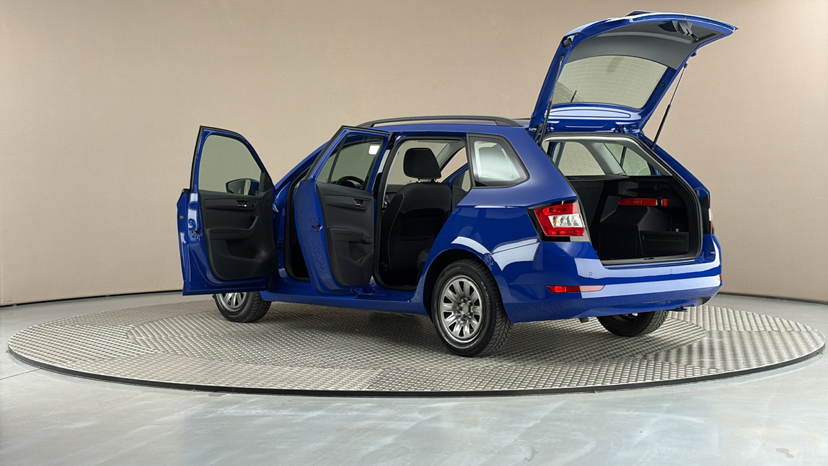 Škoda Fabia - 7