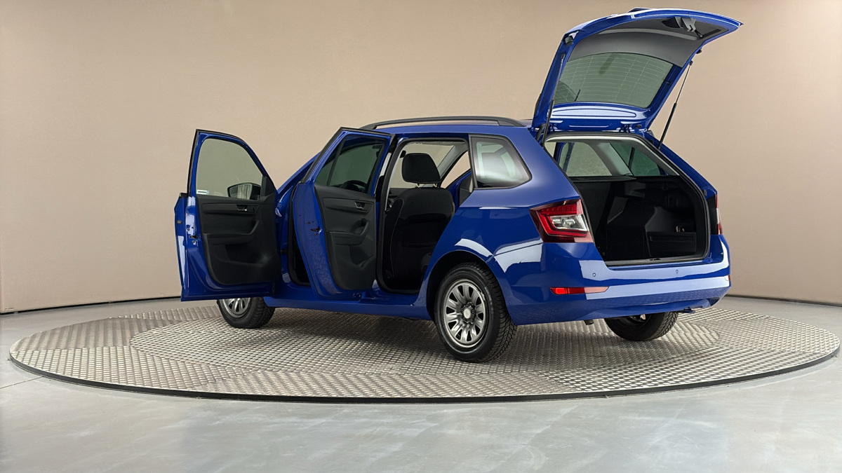 Škoda Fabia - 7
