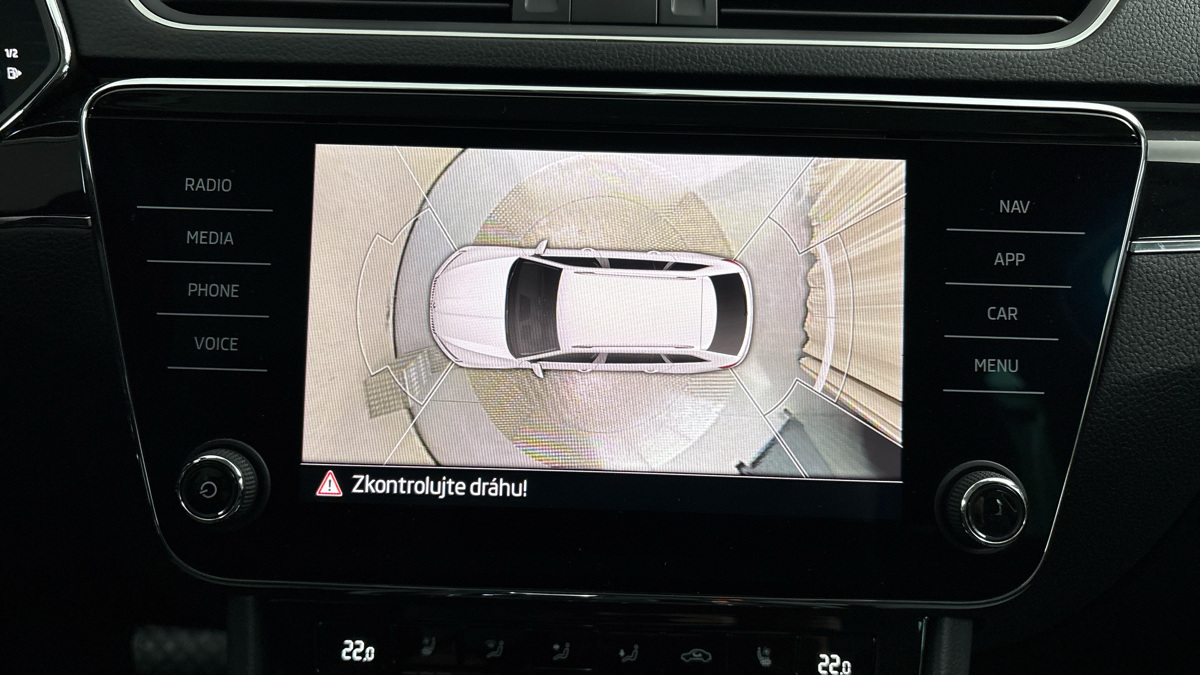 Škoda Superb - 12
