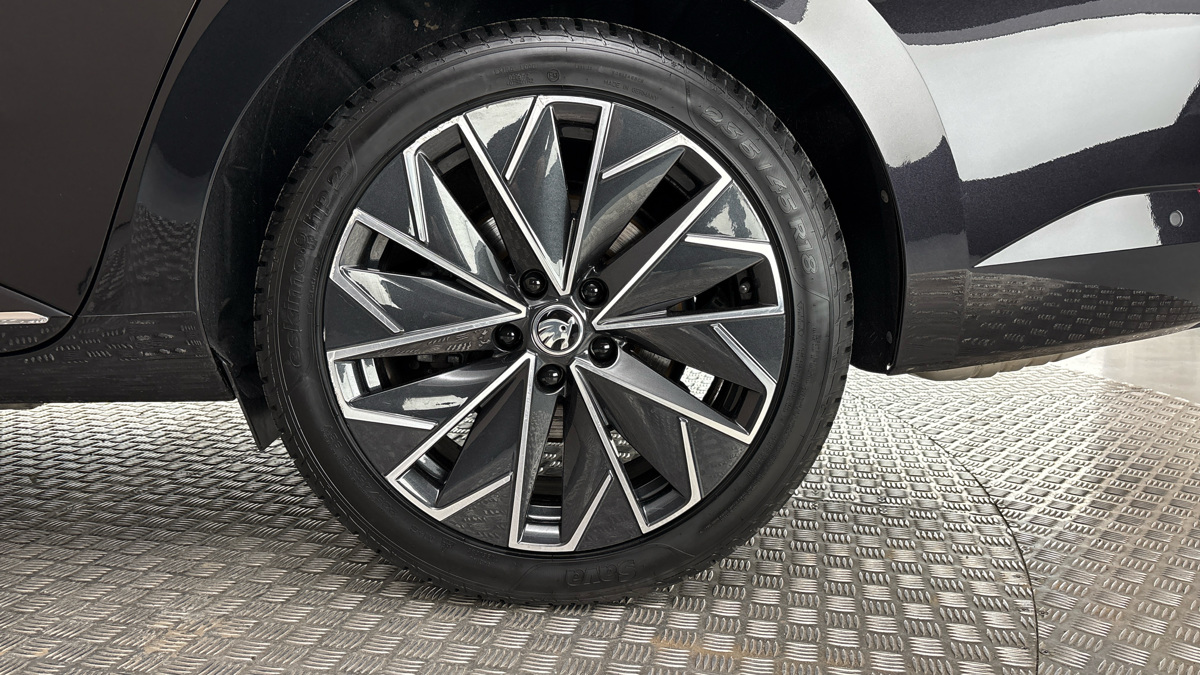 Škoda Superb - 19