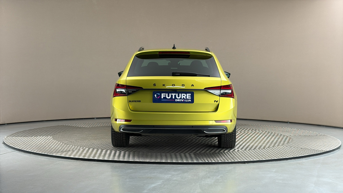 Škoda Superb - 5