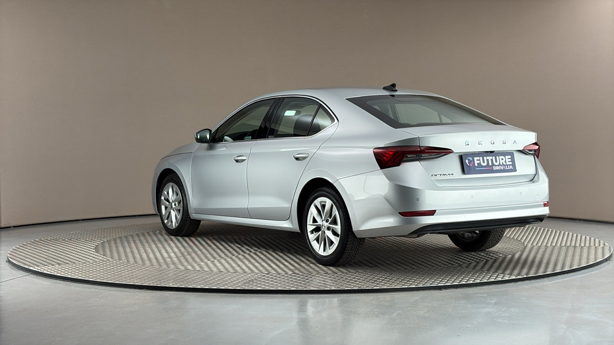 Škoda Octavia - 2