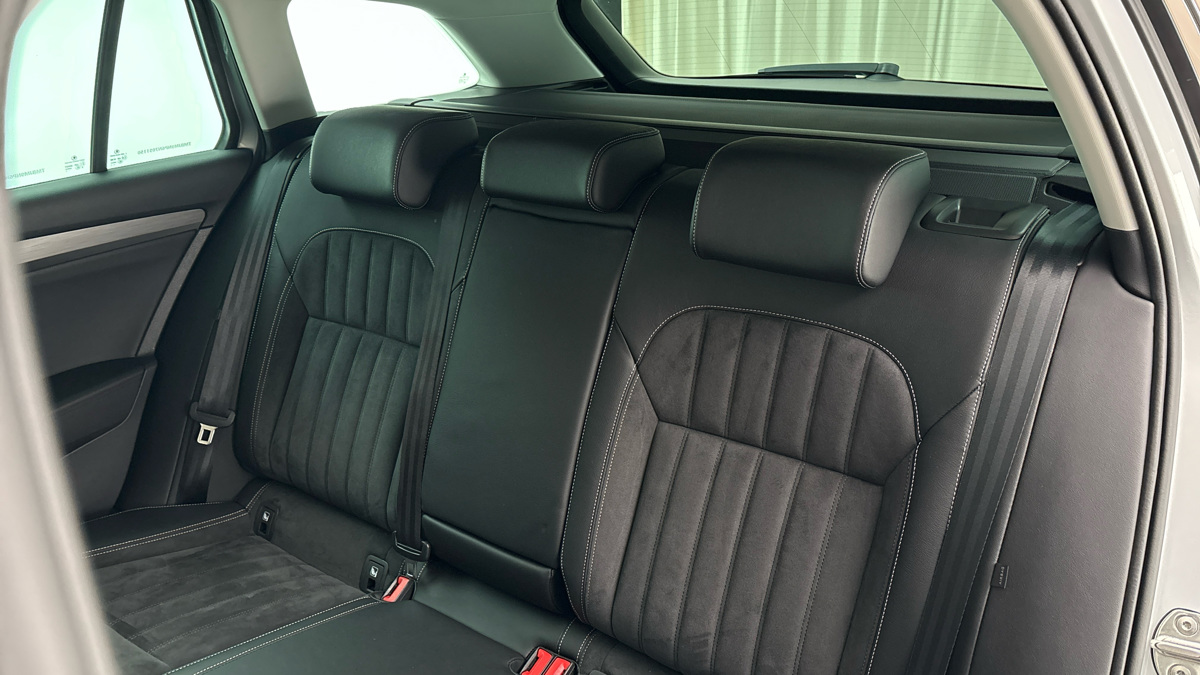 Škoda Superb - 16