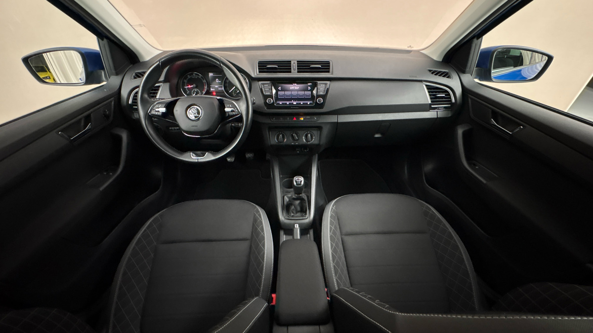 Škoda Fabia - 8