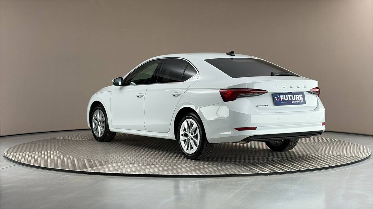 Škoda Octavia - 2