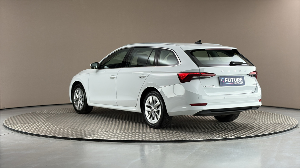 Škoda Octavia - 2