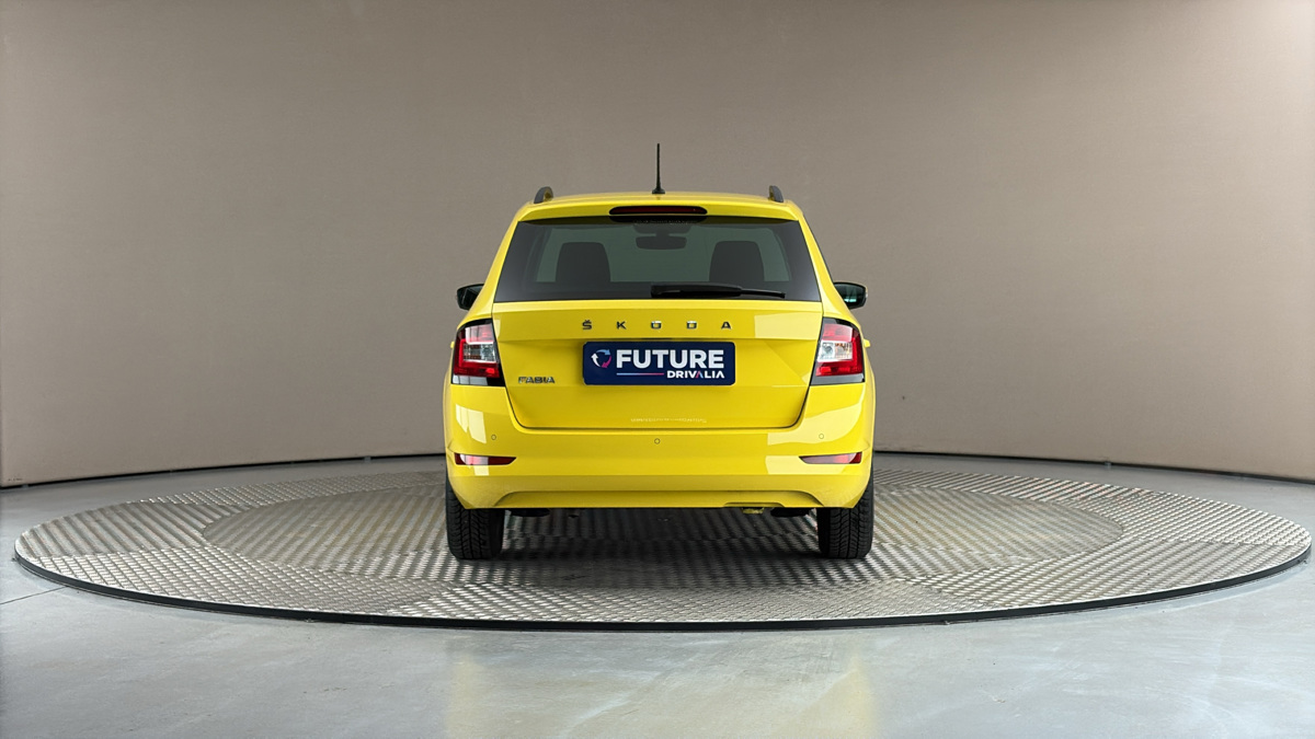 Škoda Fabia - 5