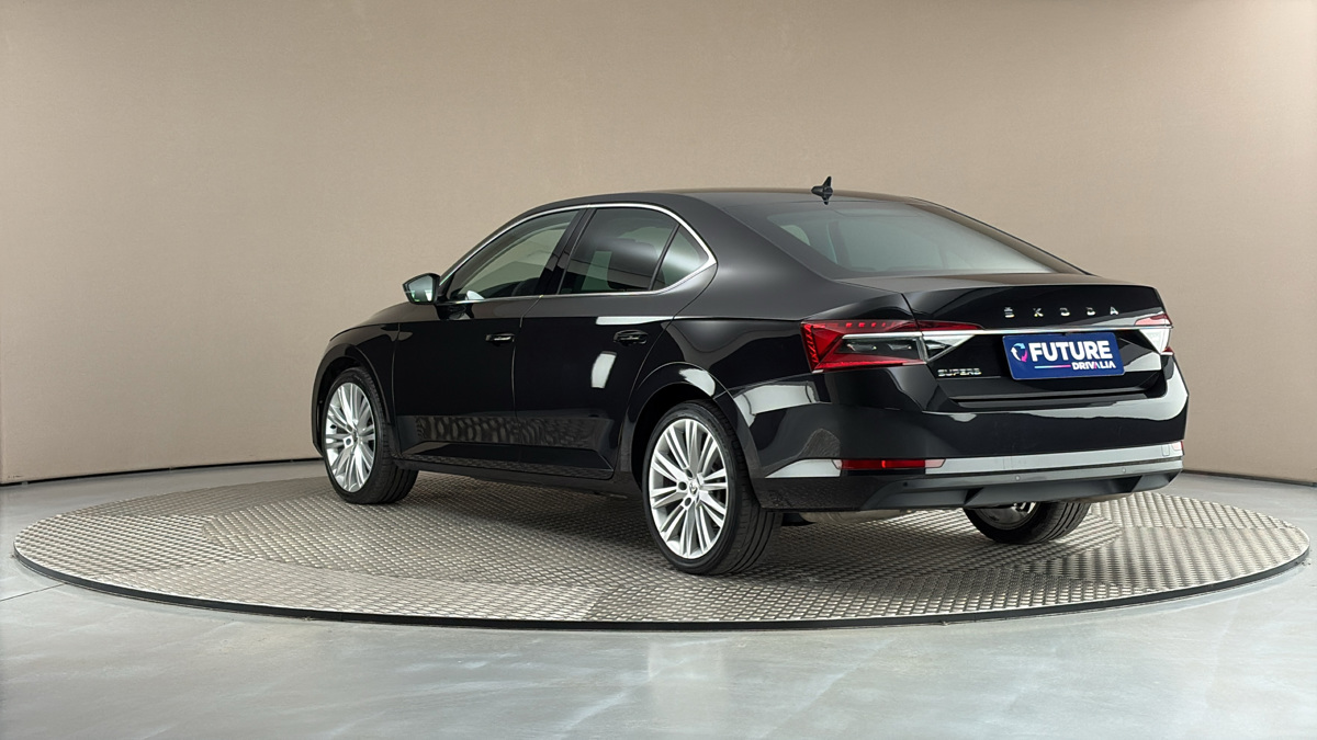 Škoda Superb - 2