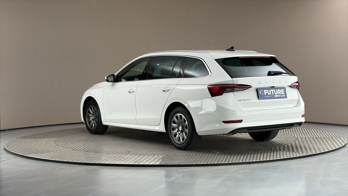 Škoda Octavia - 2
