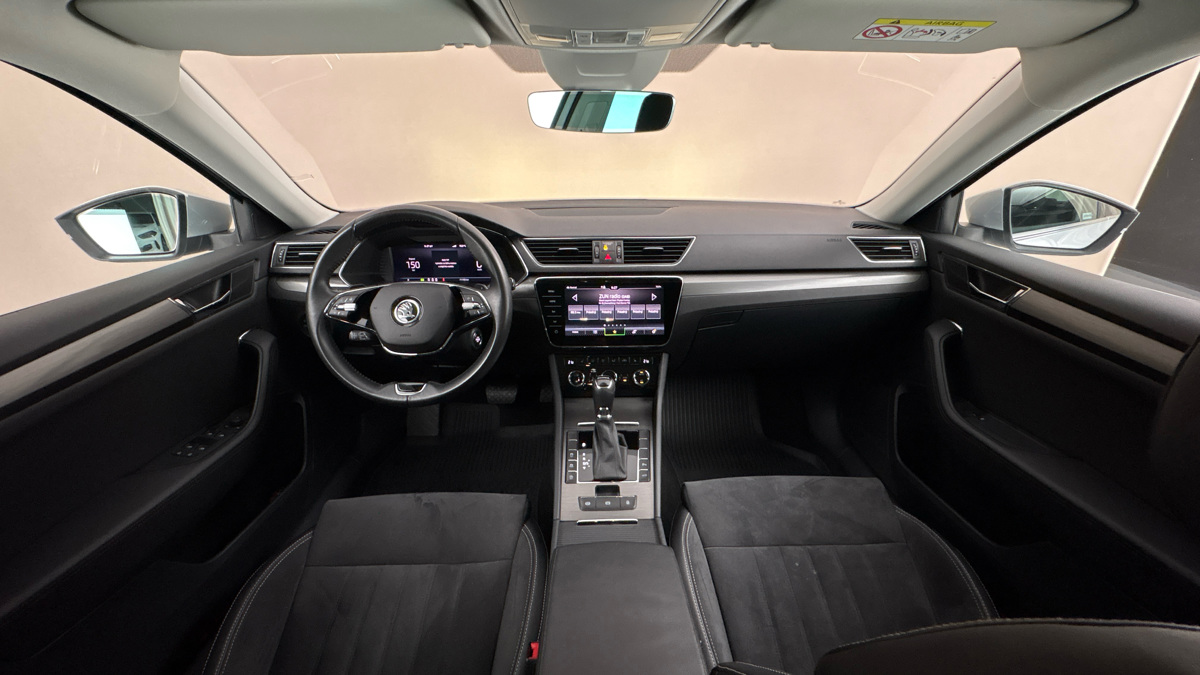 Škoda Superb - 8