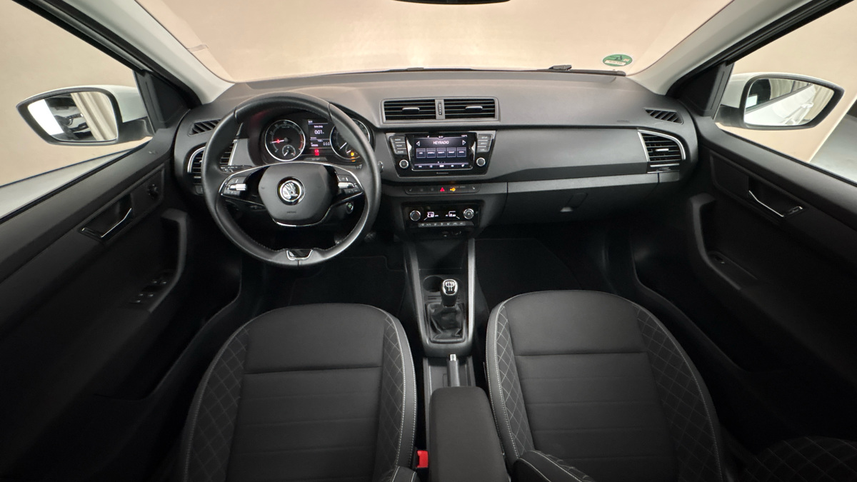 Škoda Fabia - 8