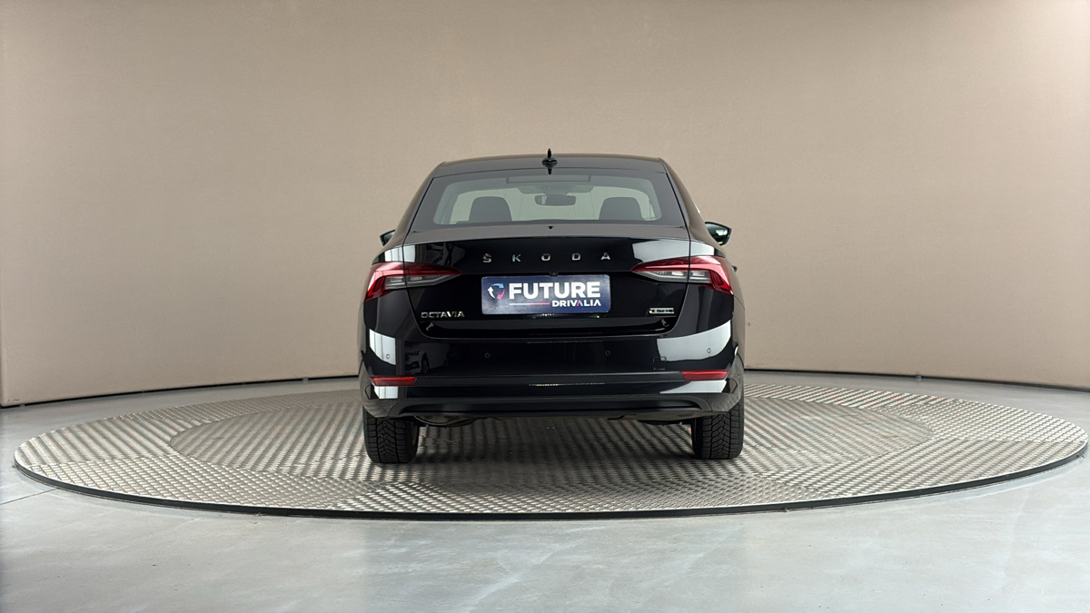 Škoda Octavia - 5