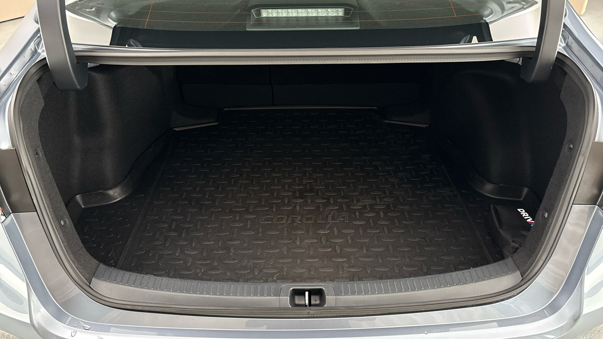 Toyota Corolla - 17